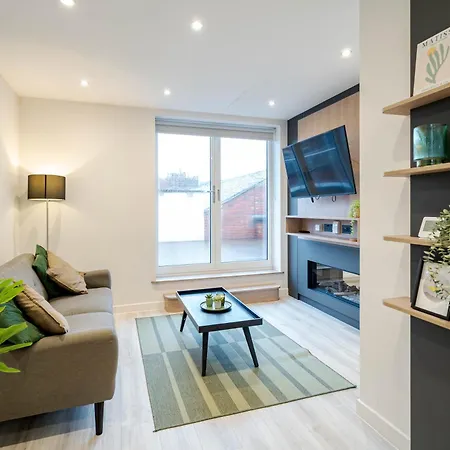 Modern Centre Near Station Appartement *