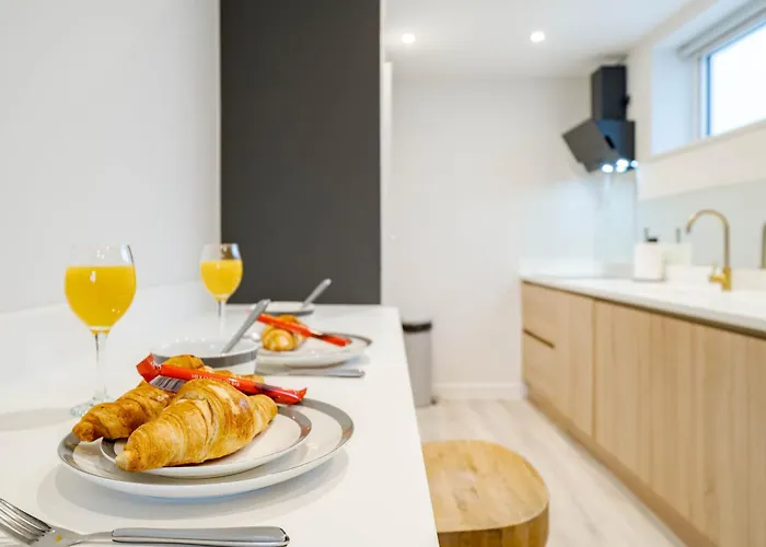 Apartament Modern Centre Near Station