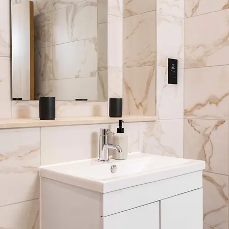 Appartement By Station - Sleeps 7 Leeds (West Yorkshire)